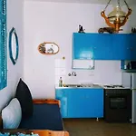 Yacht Front - No 3 Иос