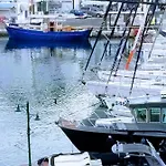 Yacht Front - No 3 Апартаменты