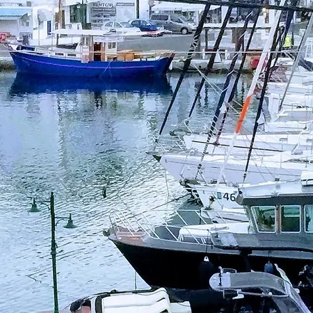 Yacht Front - No 3 Διαμέρισμα