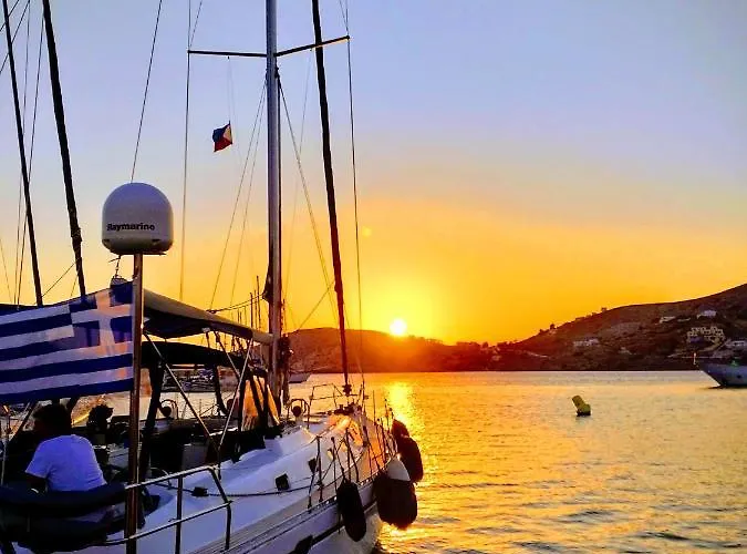 Yacht Front - No 3 Appartement Chora (Ios)