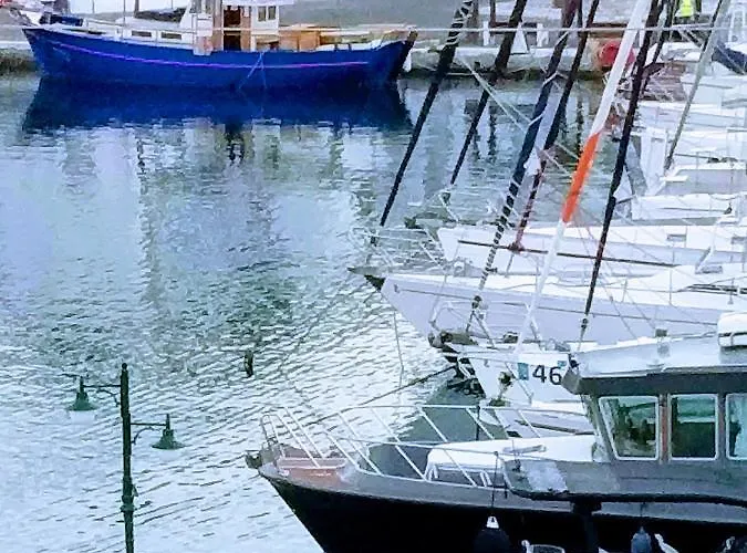 Yacht Front - No 3 Appartement