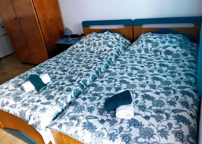 Appartement Yacht Front - No 3 *